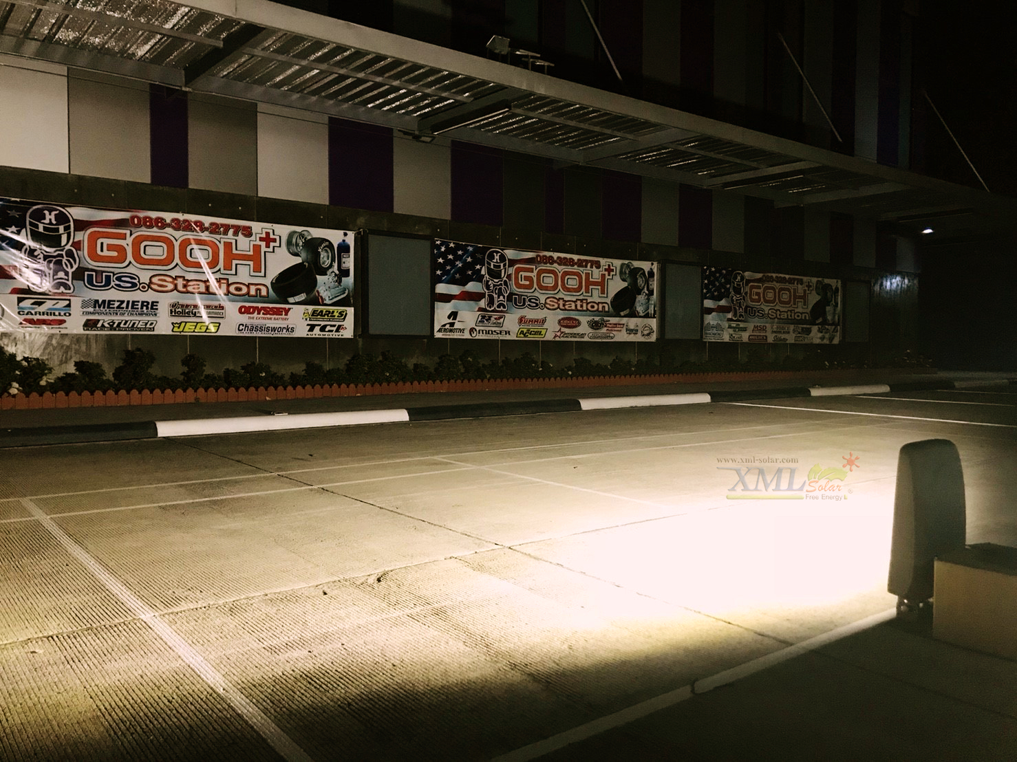 ไฟสปอตไลท์โซล่าเซลล์ 6500 Lumens. ไซต์ใหญ่ (เเสง : เหลืองวอมไวท์)