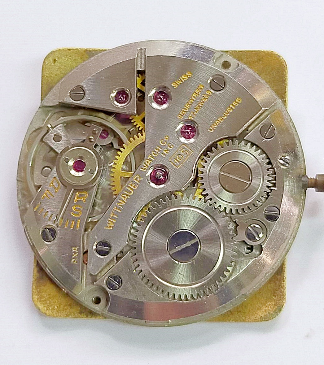 นาฬิกาเก่า WITTNAUER BY LONGINES ไขลานสองเข็มครึ่ง