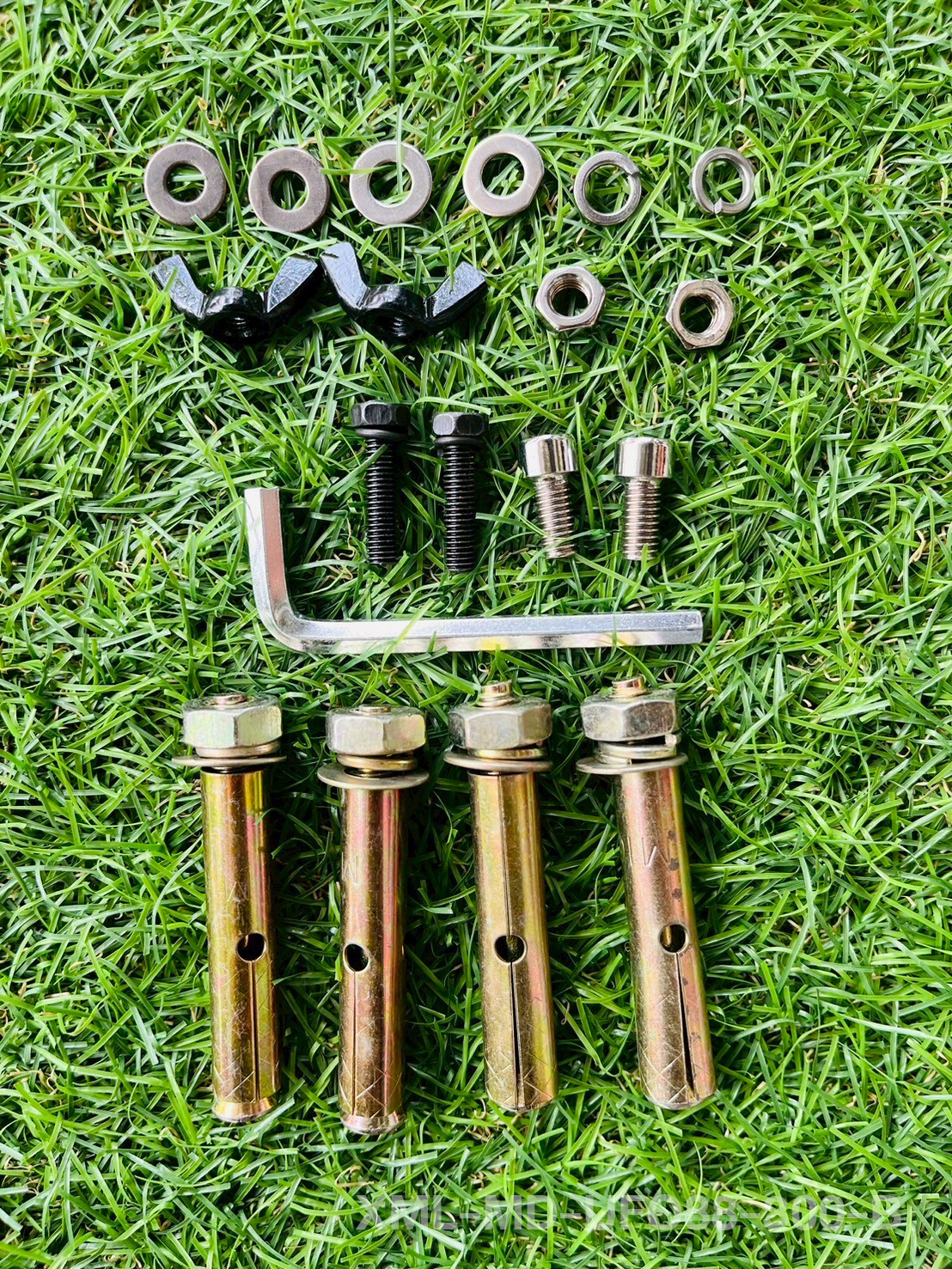 โคมไฟโซล่าเซลล์ ติดเพดาน MD-UFO88 รุ่น B (เปิดได้ 3 แสง)