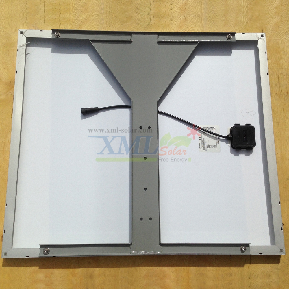 โคมไฟถนนอัจฉริยะ โซล่าเซลล์ 80 Watt (แสง เหลืองวอมไวท์) Monocrystalline