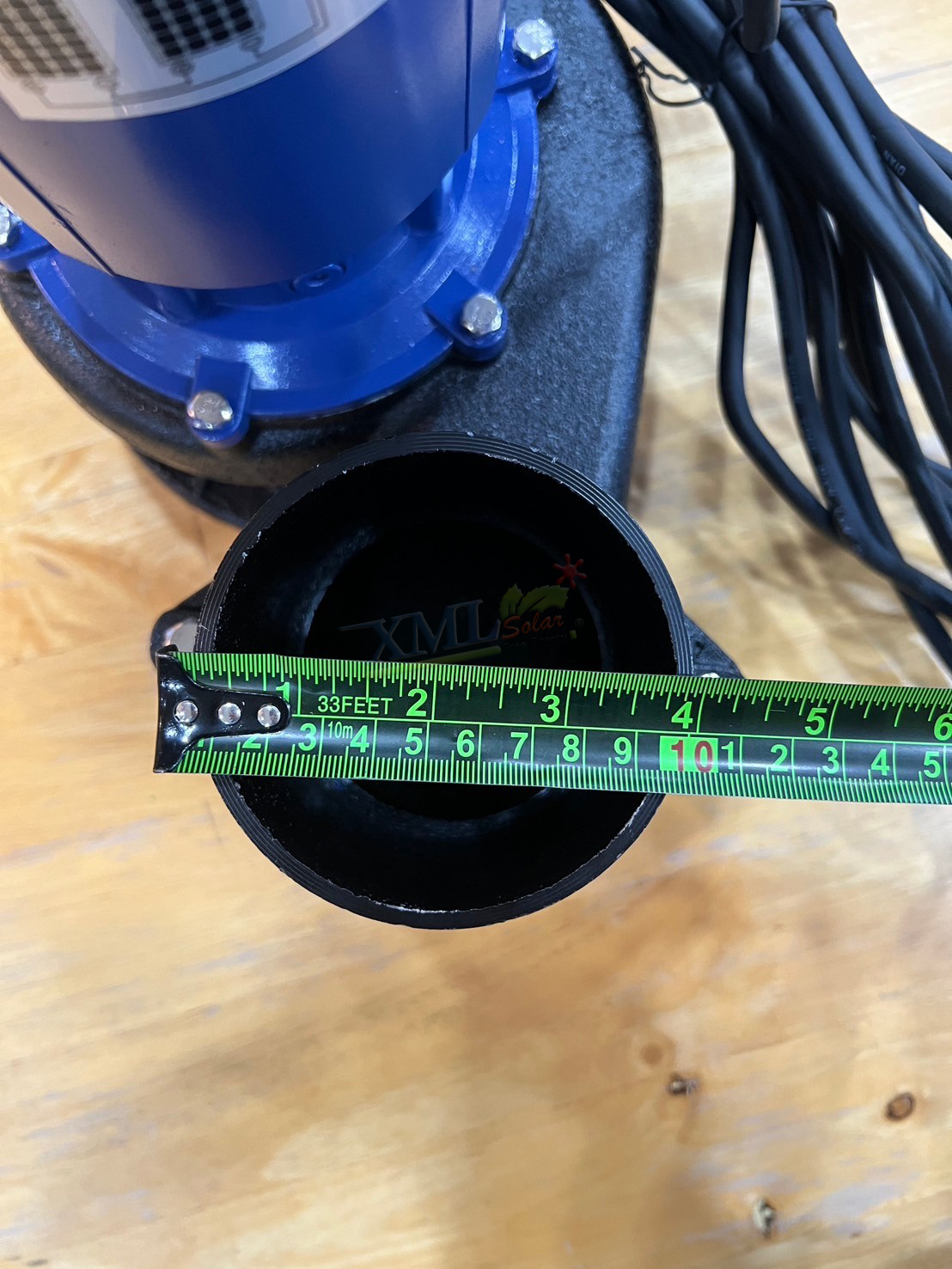 ปั๊มแช่อลูมิเนียม รุ่นสีน้ำเงิน 800W (ท่อ 4 นิ้ว) + เเผงโซล่าเซลล์ 450W (2 แผง)