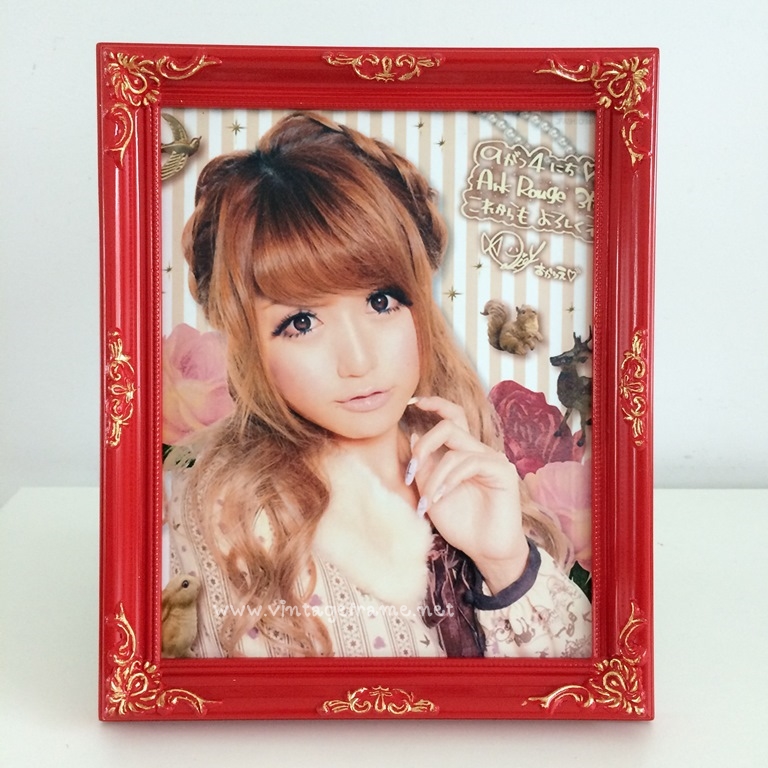 หลุยส์ยุโรป ขนาด 8x10 นิ้ว สีแดงปัดทอง