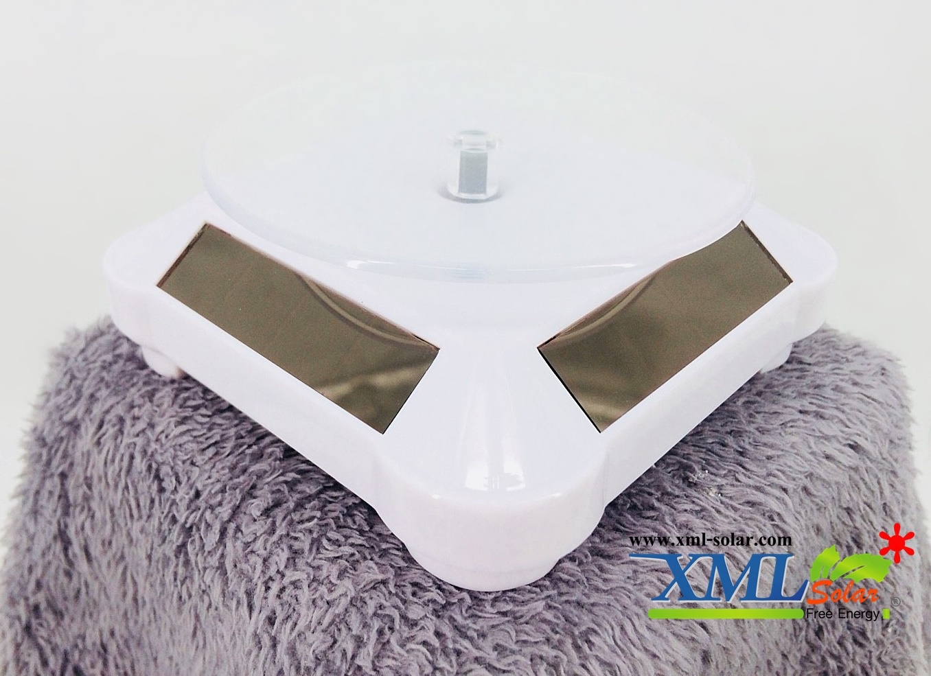 ตัวหมุนโชว์อเนกประสงค์ โซล่าเซลล์ ทรง classic (สี:ขาว)