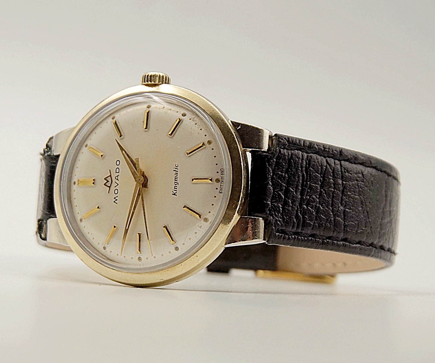 นาฬิกาเก่า MOVADO ออโตเมติก