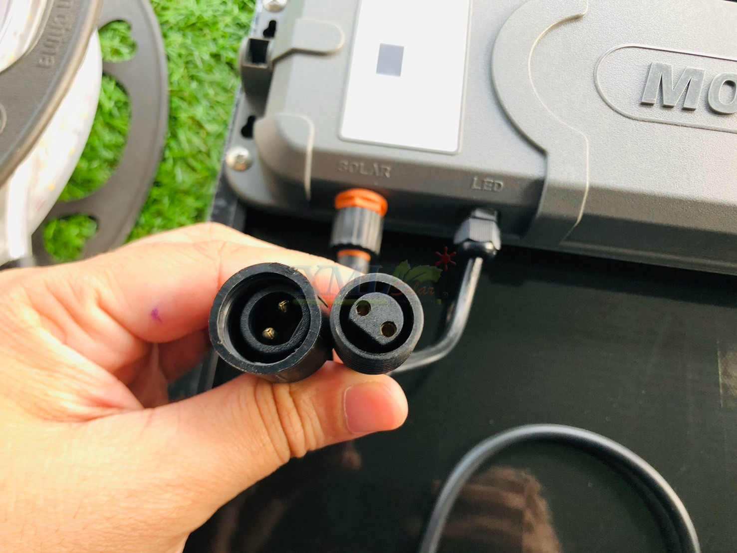 ไฟเส้นโซล่าเซลล์ รุ่น MD-SOLAR-SL10M / 20M / 30M / 50M (แสงเหลืองวอมไวท์)