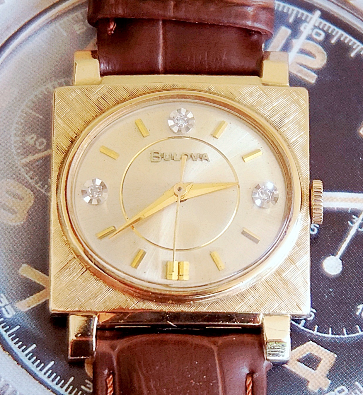 นาฬิกาเก่า BULOVA ไขลาน