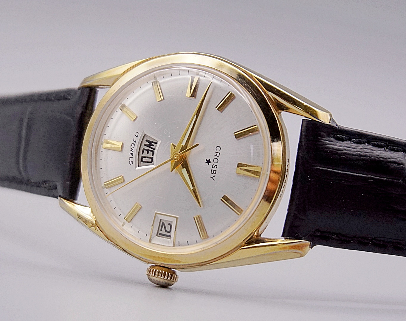 นาฬิกาเก่า CROSBY ไขลาน