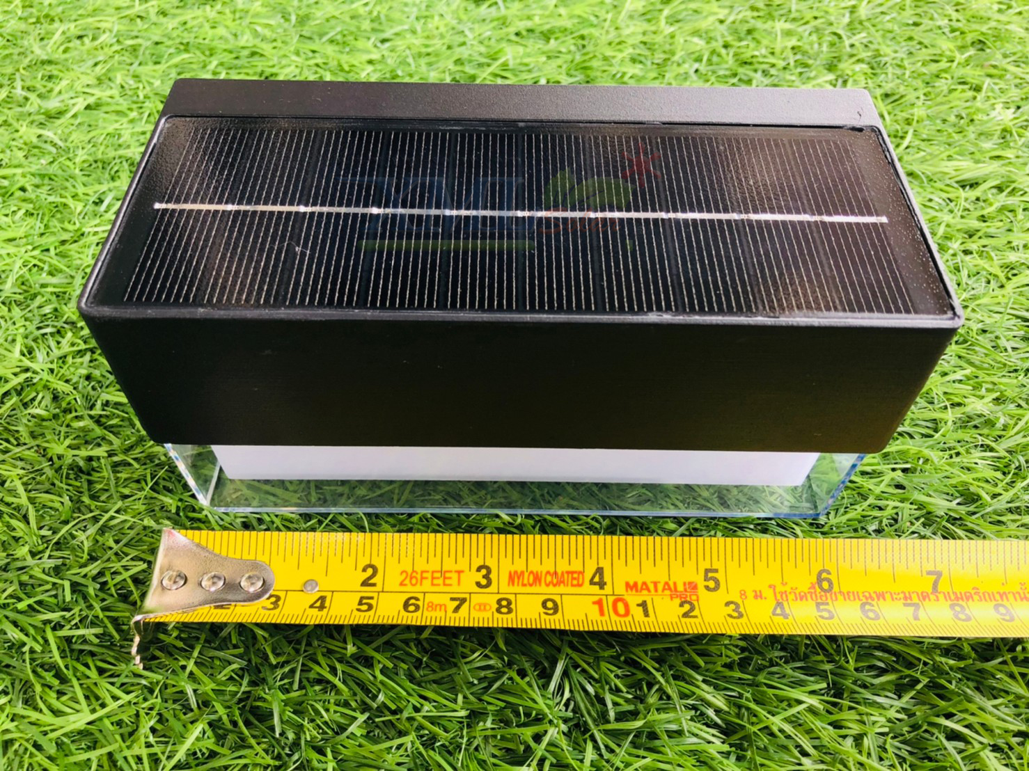 โคมไฟโซล่าเซลล์ ติดผนัง สไตล์มินิมอล รุ่น ทรงผืนผ้า (เปิดได้ 2 แสง)