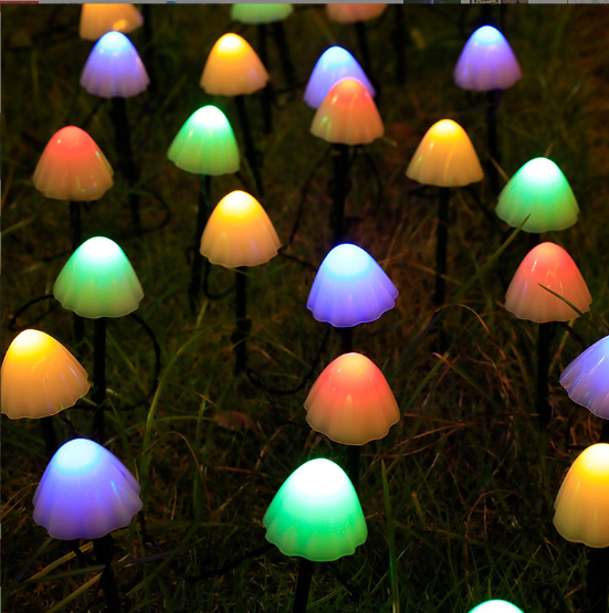 ไฟปักสนามโซล่าเซลล์ รูปเห็ด