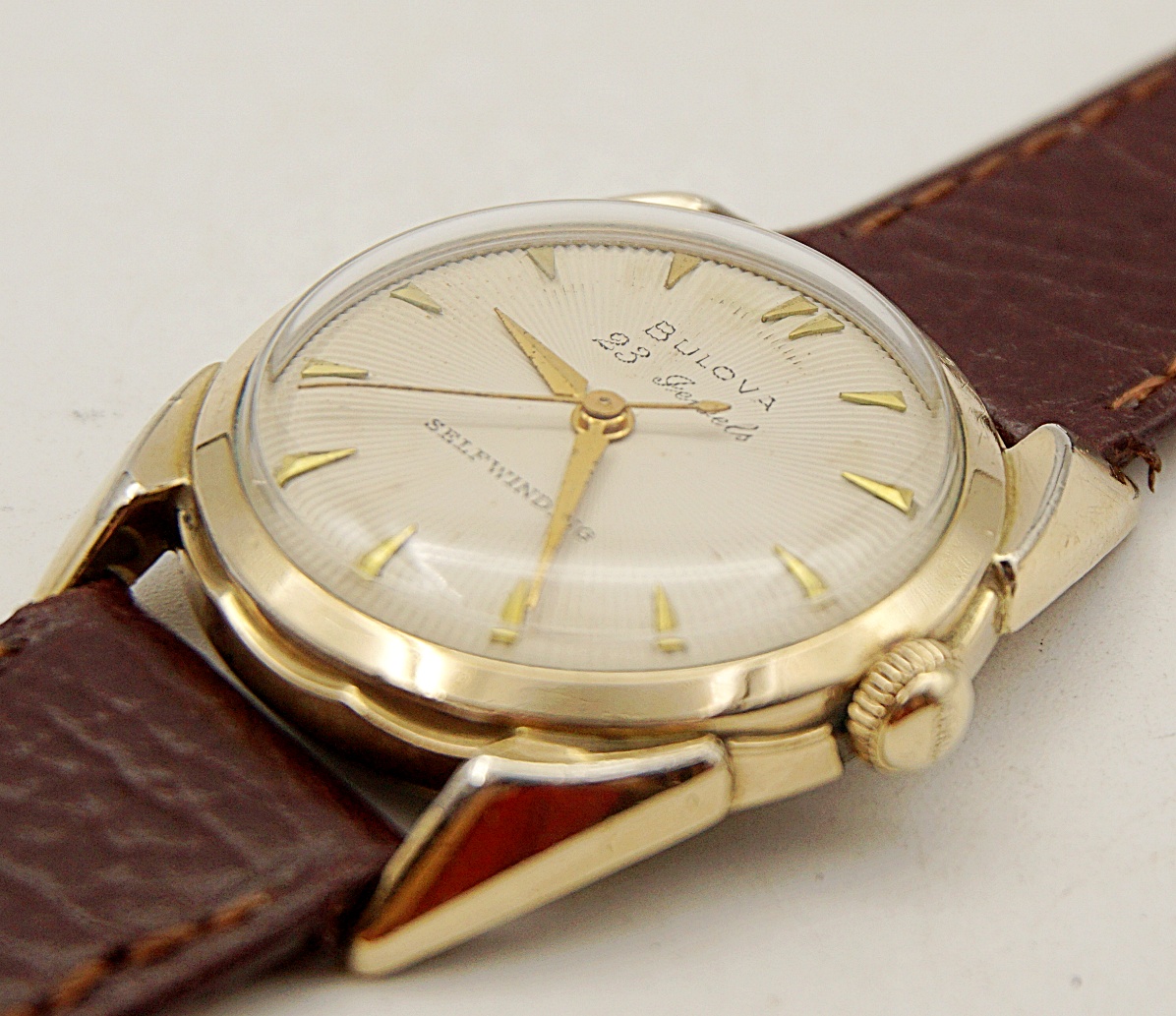 นาฬิกาเก่า BULOVA ออโตเมติก
