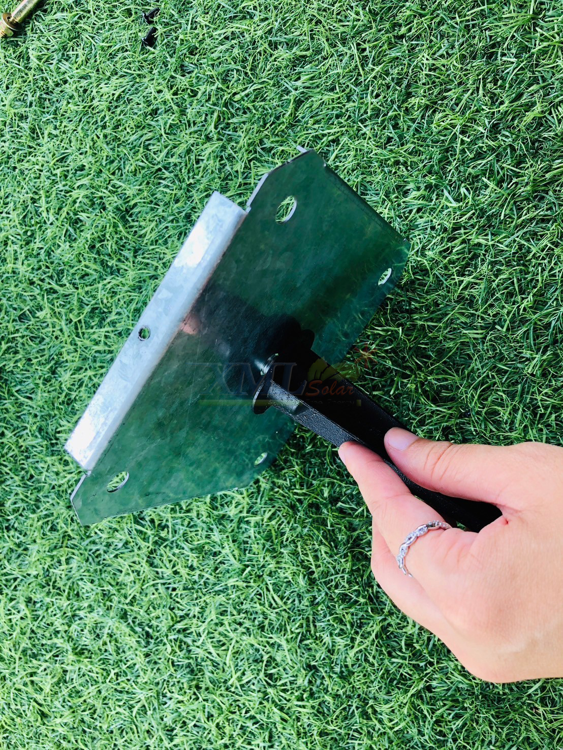 โคมไฟตั้งพื้นโซล่าเซลล์ 30CM รุ่น XF-JS02