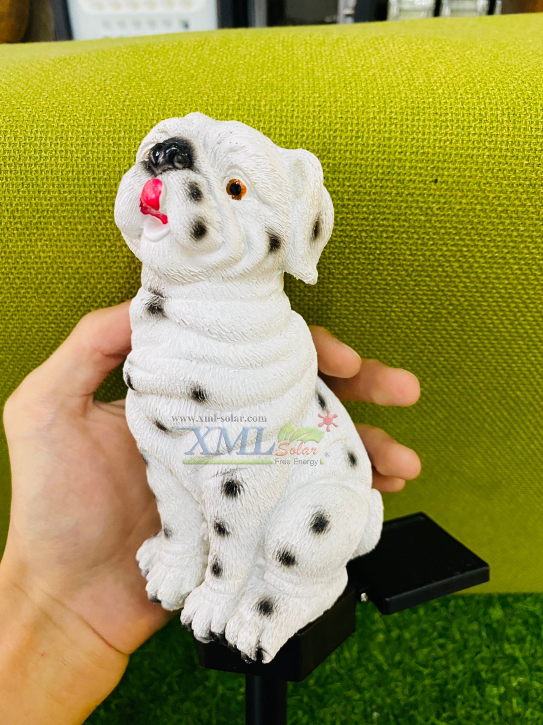 ไฟปักสนามโซล่าเซลล์ น้องหมา 1 LED (แสง : เหลืองวอมไวท์) 1 แถม 1