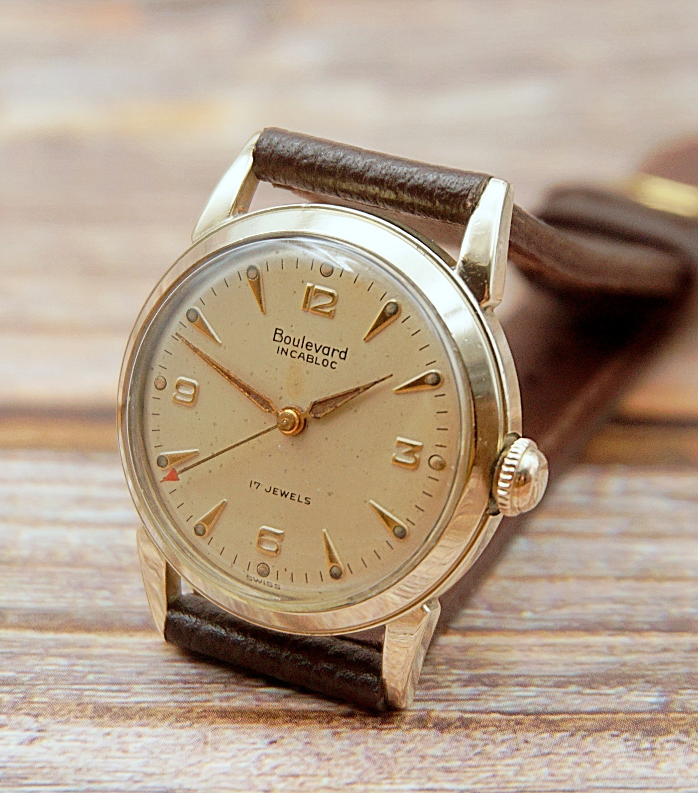 นาฬิกาเก่า BOULEVARD ไขลาน