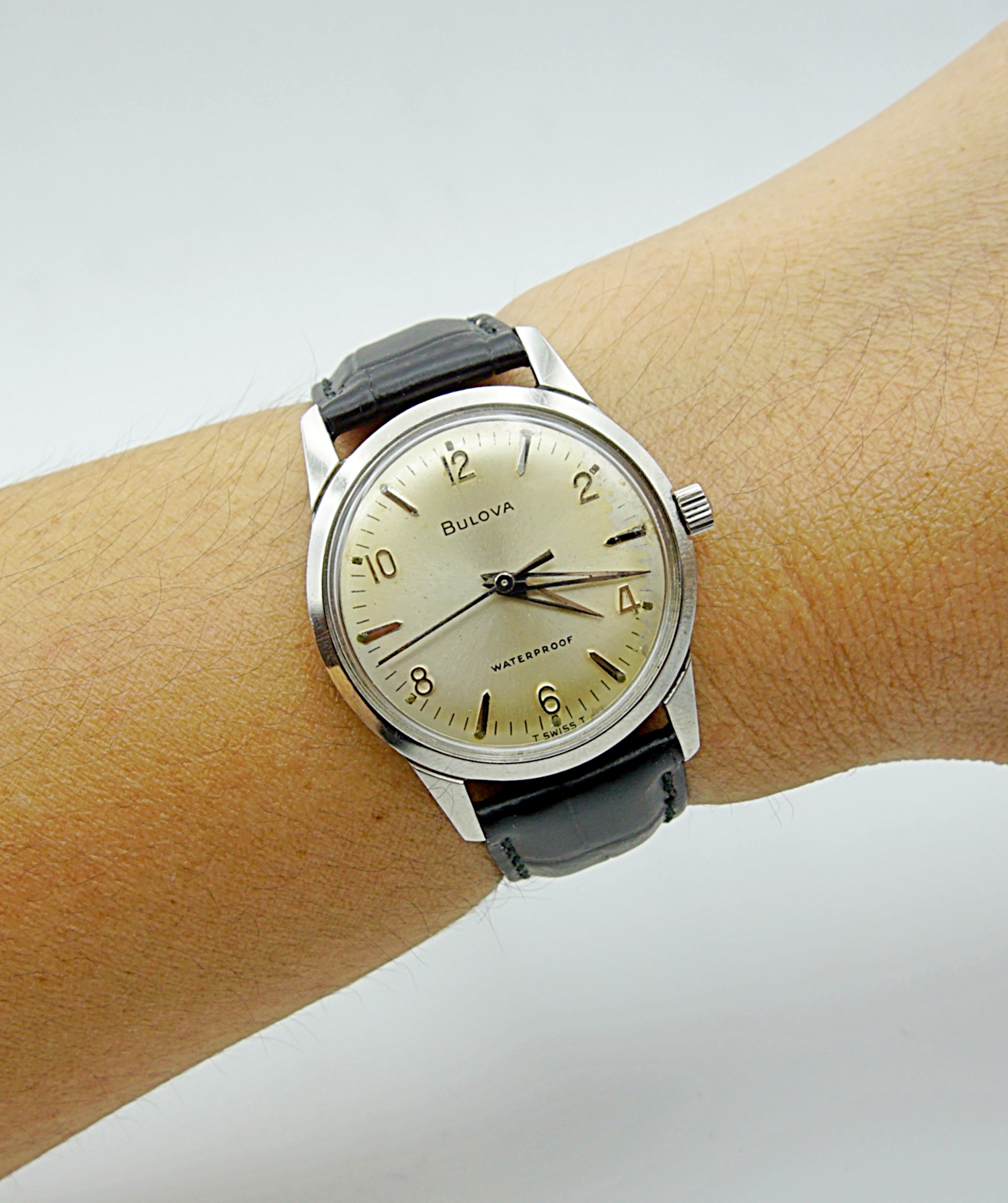 นาฬิกาเก่า BULOVA ไขลาน