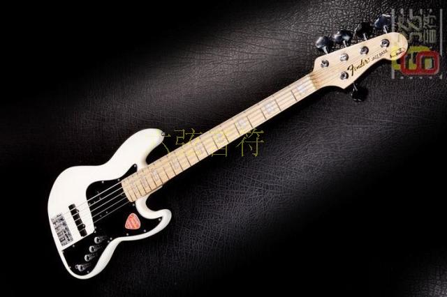 FenderStyle Jazz bass 5 strings