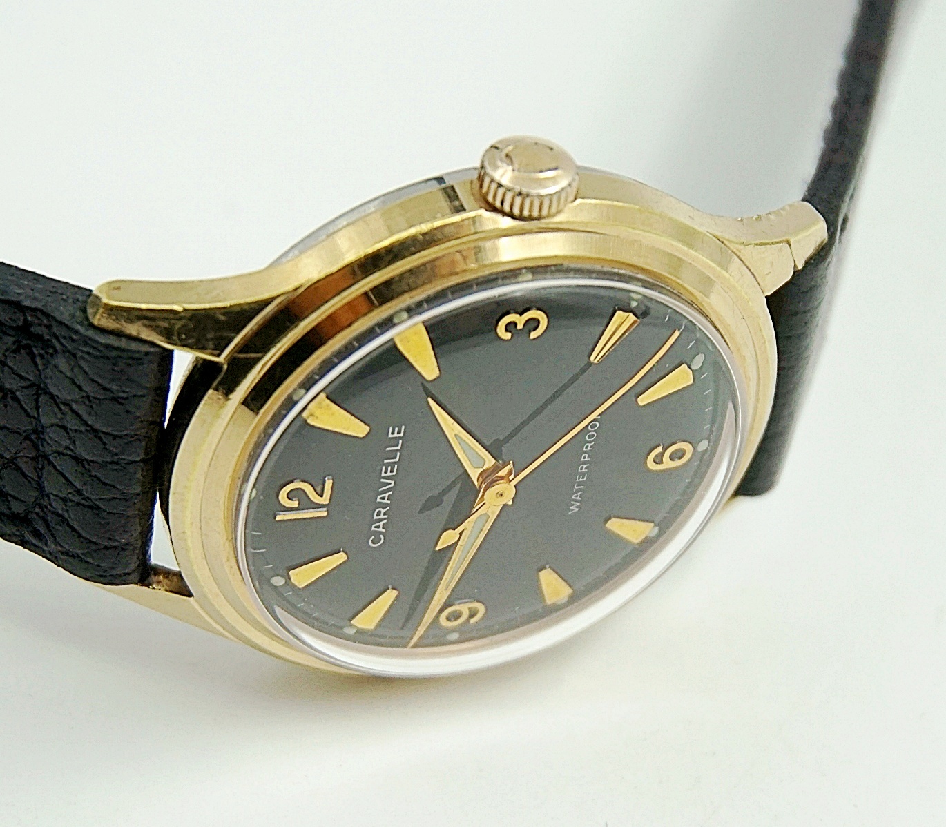 นาฬิกาเก่า CARAVELLE ไขลาน