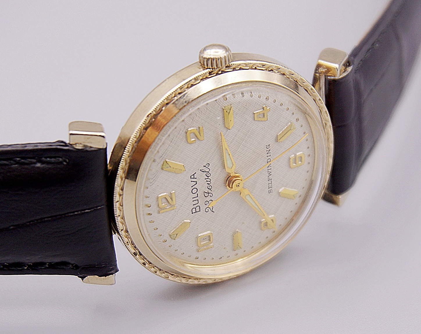 นาฬิกาเก่า BULOVA ออโตเมติก