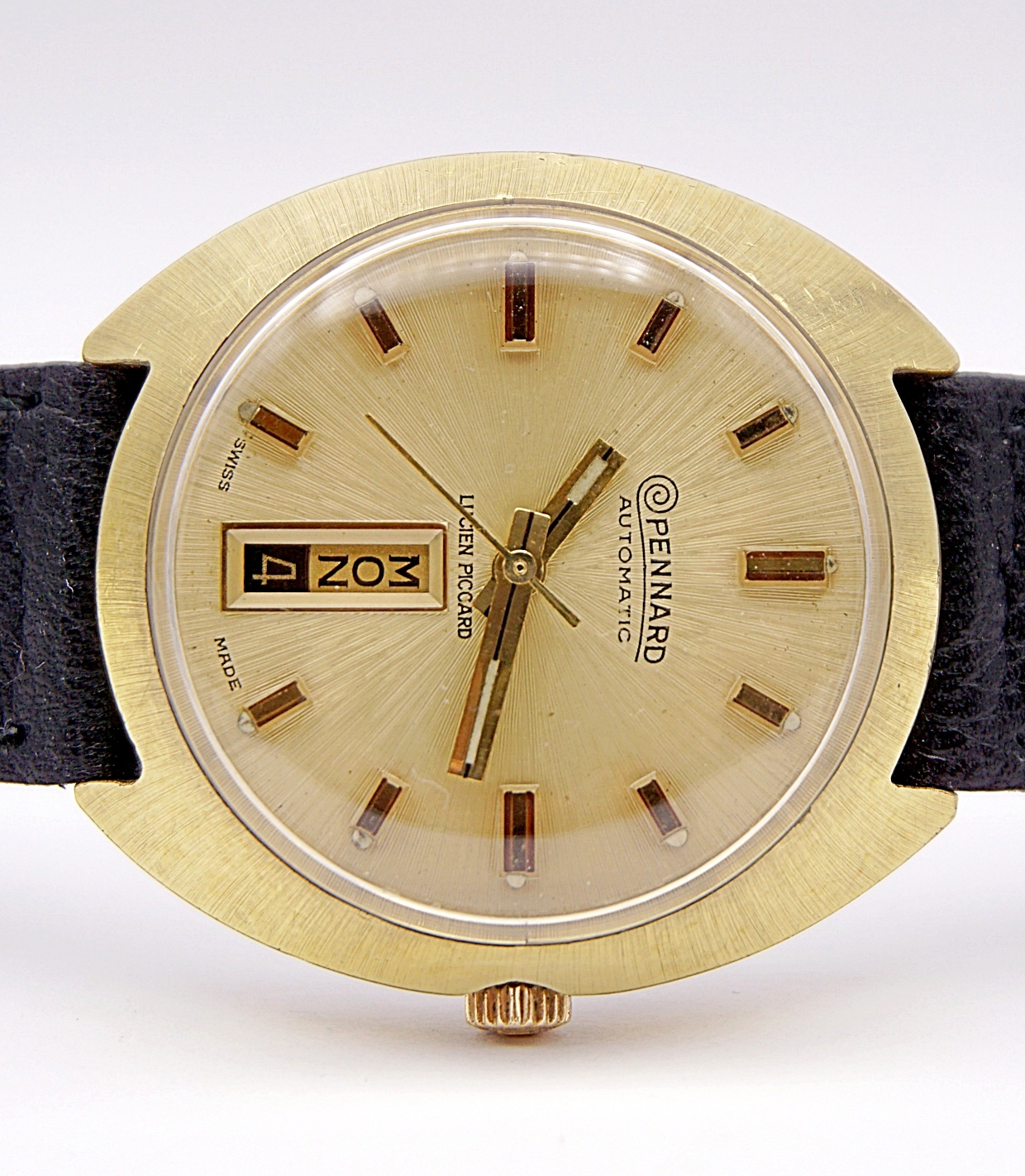 นาฬิกาเก่า PENNARD BY LUCIEN PICCARD ออโตเมติก