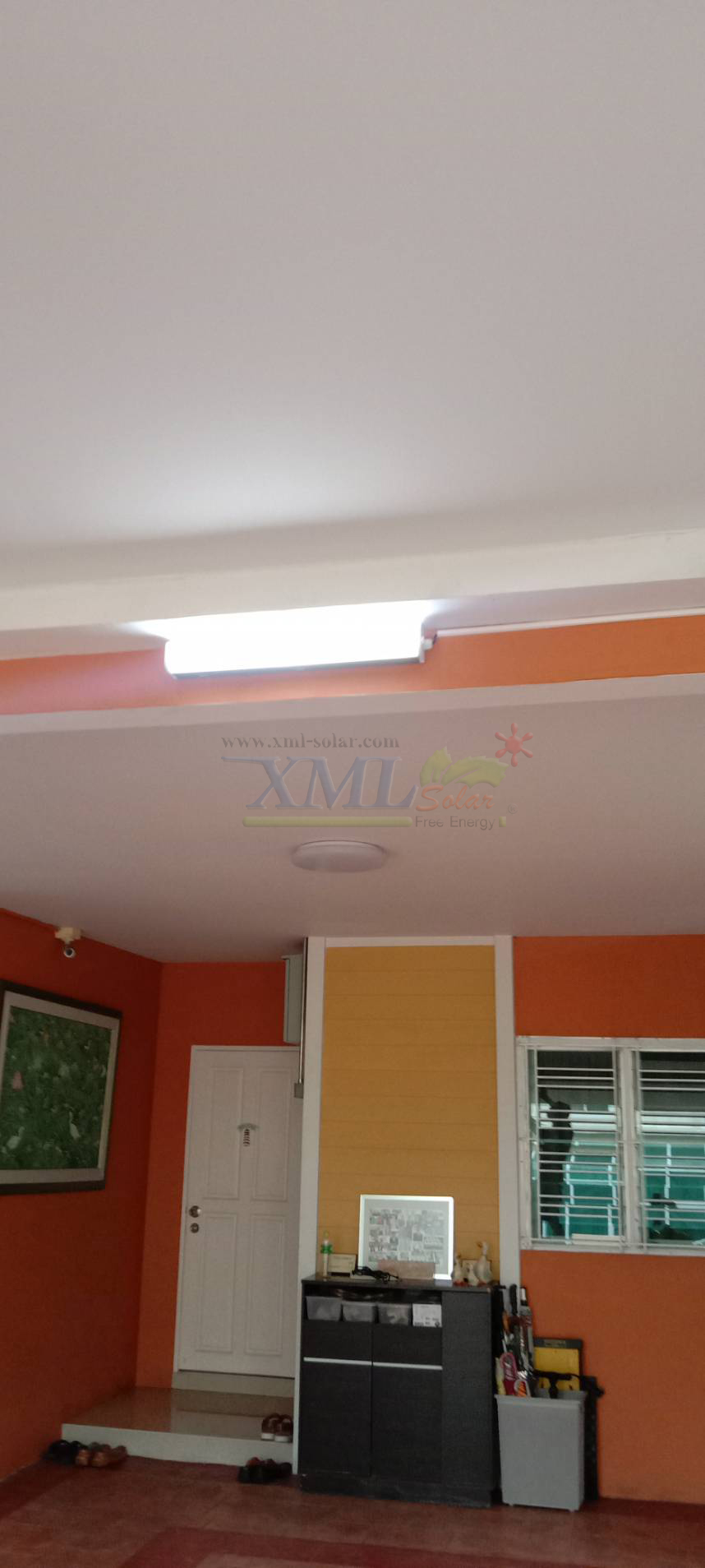 รุ่นประหยัด โคมไฟติดเพดานโซล่าเซลล์ หลอดยาว ไซต์ใหญ่ 60W. (แสงขาว)