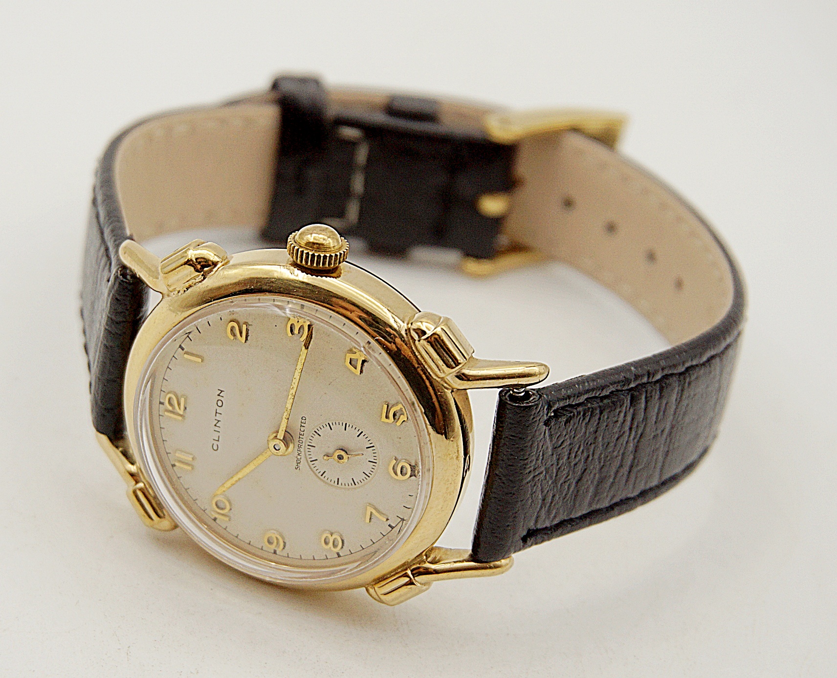 นาฬิกาเก่า CLINTON ไขลานสองเข็มครึ่ง