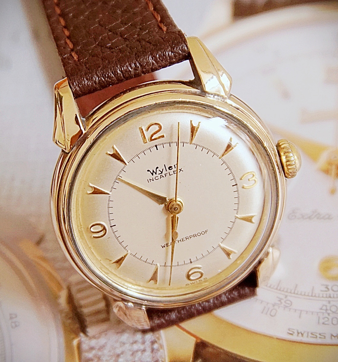 นาฬิกาเก่า WYLER ไขลาน