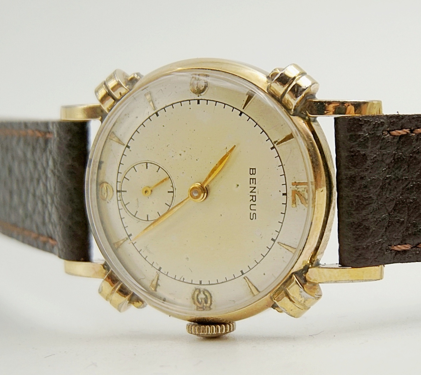 นาฬิกาเก่า BENRUS ไขลานสองเข็มครึ่ง พร้อมกล่อง