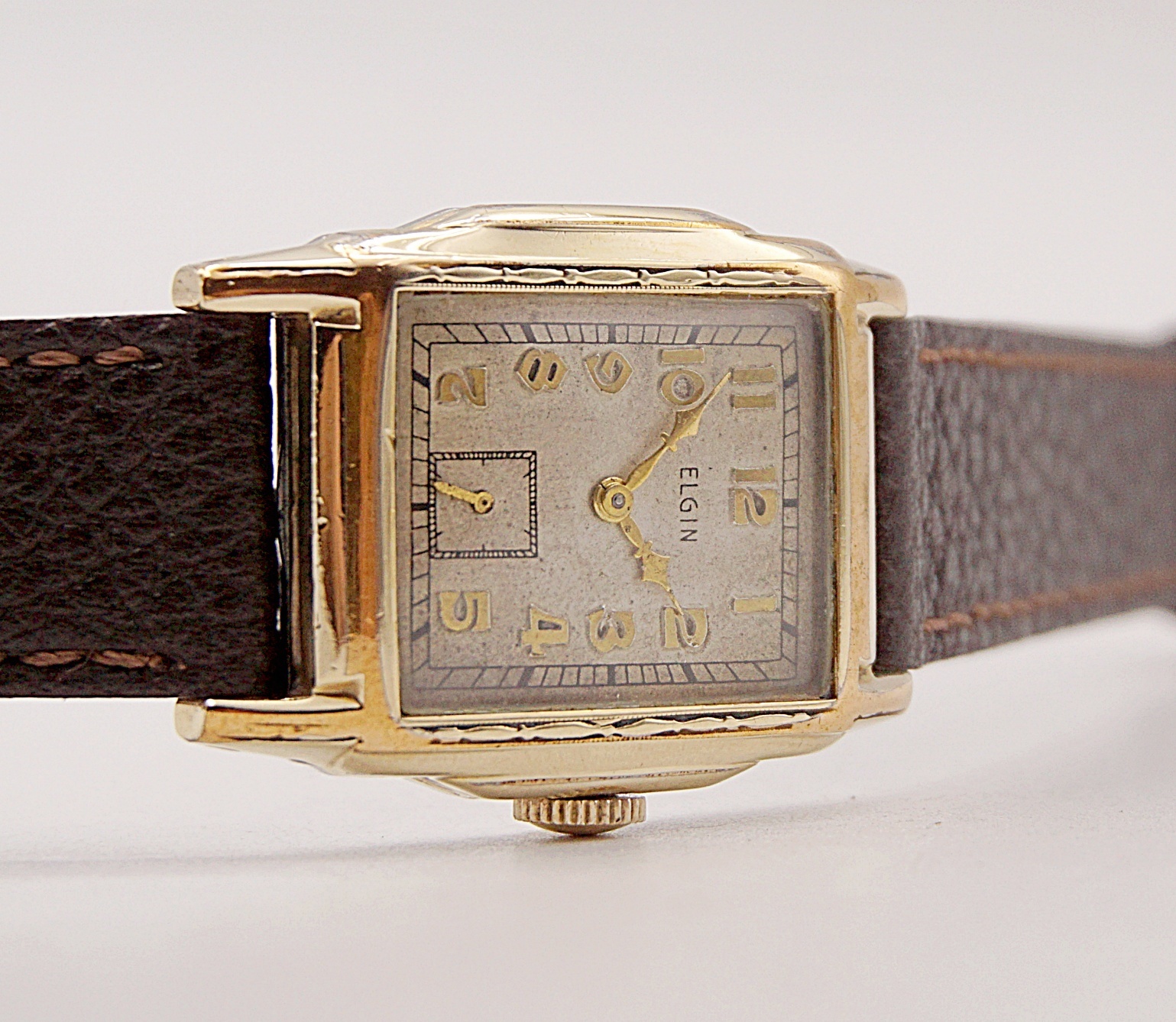 นาฬิกาเก่า ELGIN ไขลานสองเข็มครึ่ง