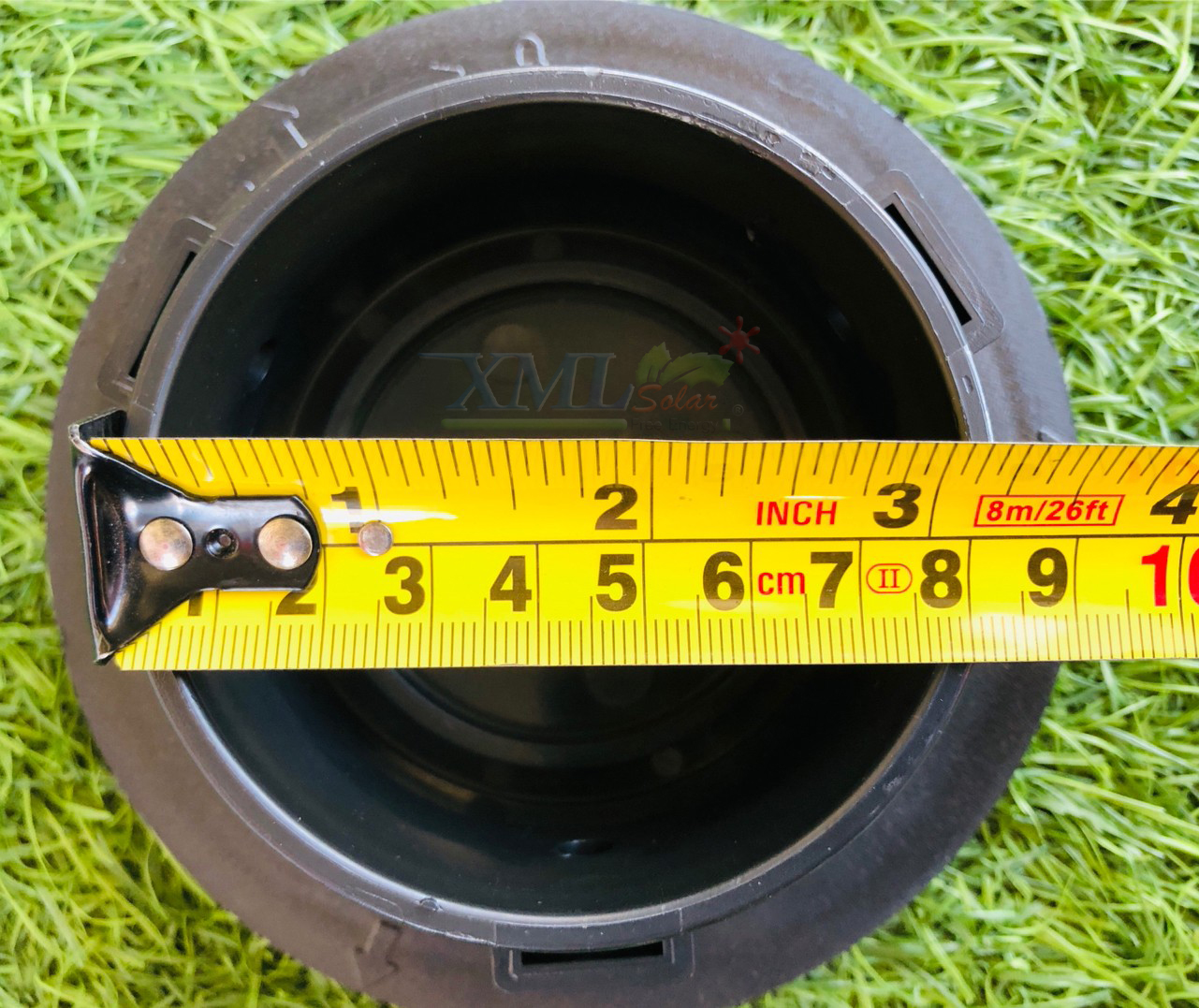 ชุดเสาพร้อมโคม SET A (โคมไฟโซล่าเซลล์ UFO SLT39-300W + เสาเหล็กดำสูง 2.82 เมตร)(แสงขาว)