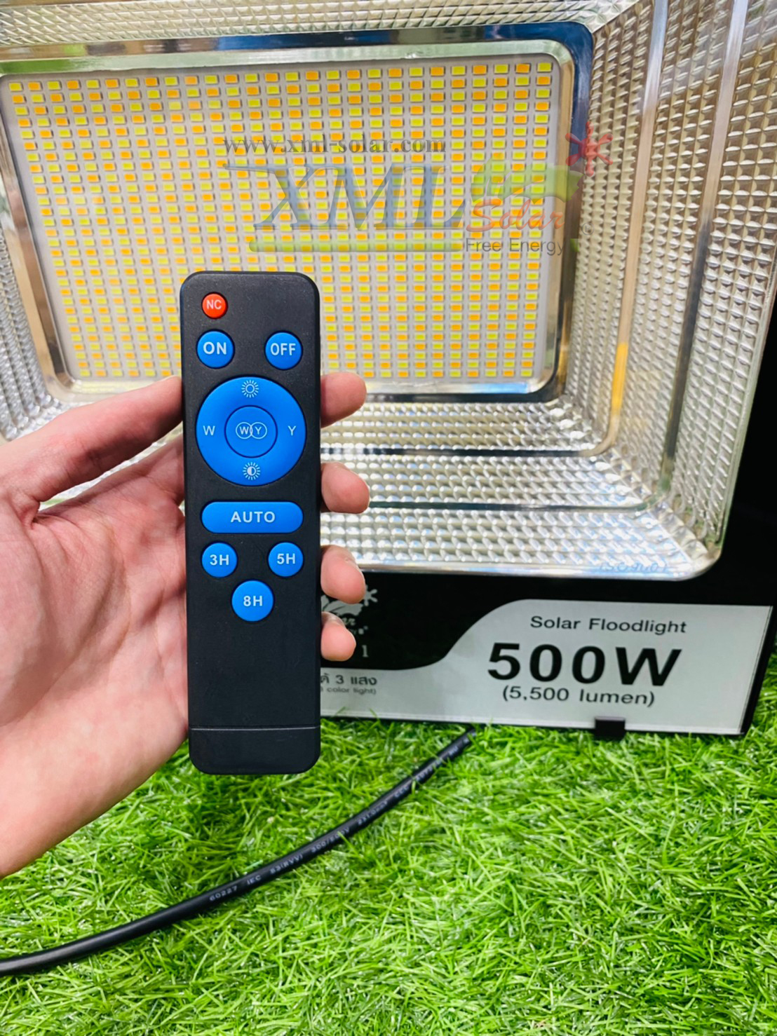 ไฟสปอตไลท์โซล่าเซลล์ 500 Watt กล่องสีน้ำตาล (เปิดได้ 3 แสง)