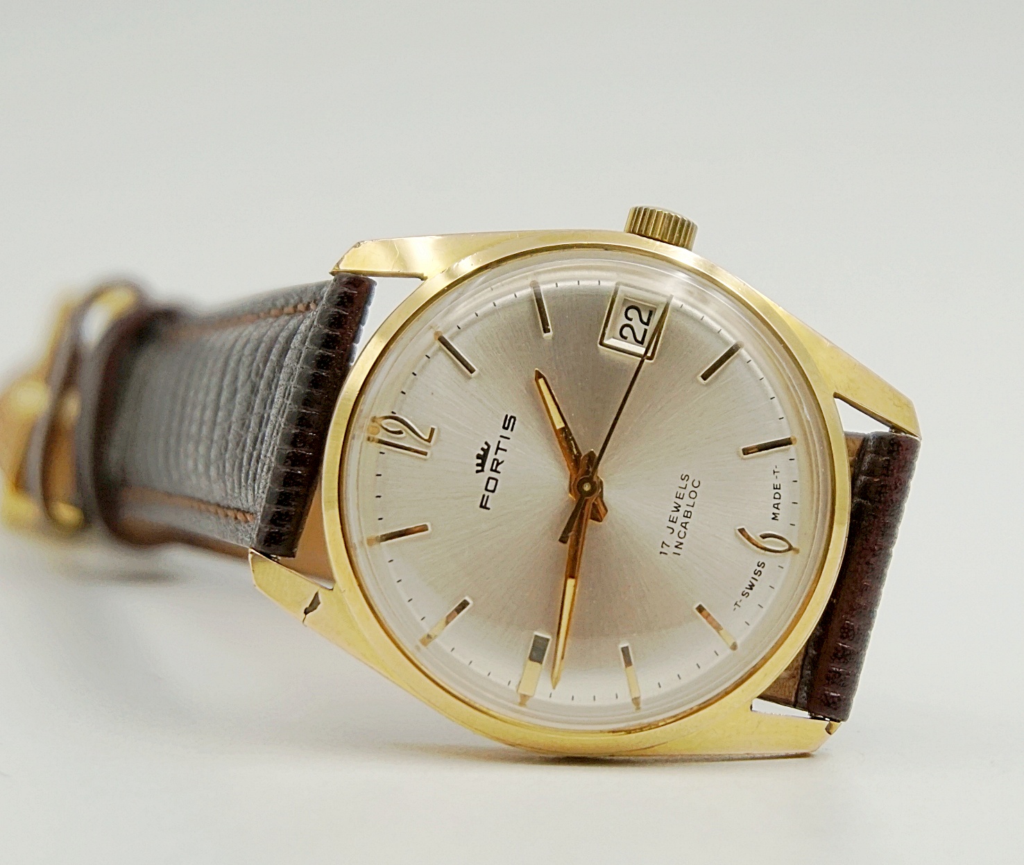 นาฬิกาเก่า FORTIS ไขลาน