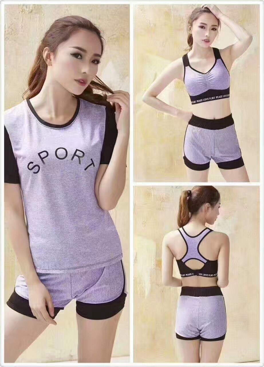 เสื้อสปอร์ตแขนสั้น ใส่วิ่ง ฟิตเนส โยคะ สวมใส่สบายไม่อึดอัด ซับเหงื่อได้ดี ฟรีไซส์ 4 สี ชมพู ฟ้า ดำ ม่วง ราคาส่ง 3 ชิ้น คละกับแบบอื่นได้ ตัวละ 190 บาท