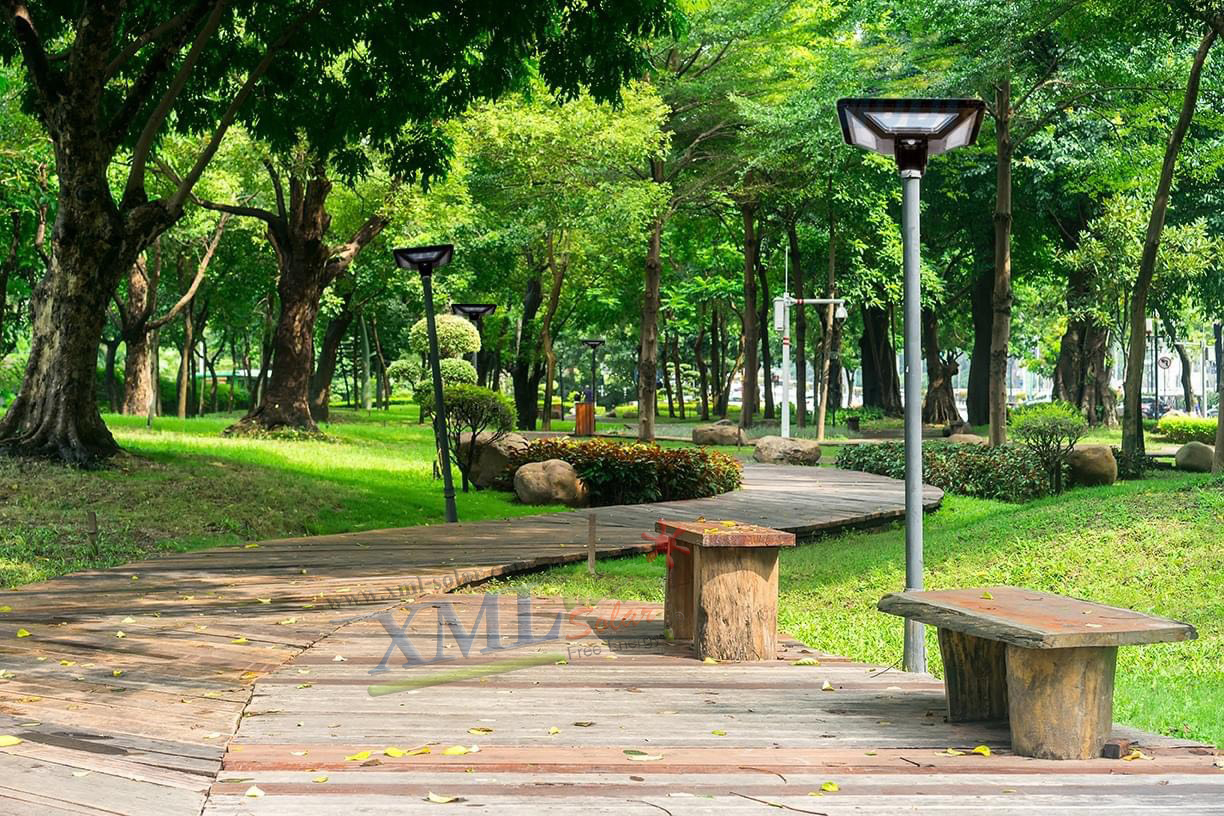 ชุดเสาพร้อมโคม SET B (โคมไฟโซล่าเซลล์ UFO SLT28-300W + เสาเหล็กดำสูง 2.82 เมตร)(แสงขาว)