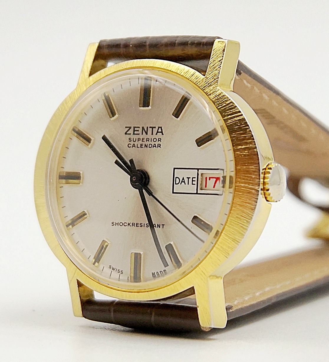 นาฬิกาเก่า ZENTA ไขลาน