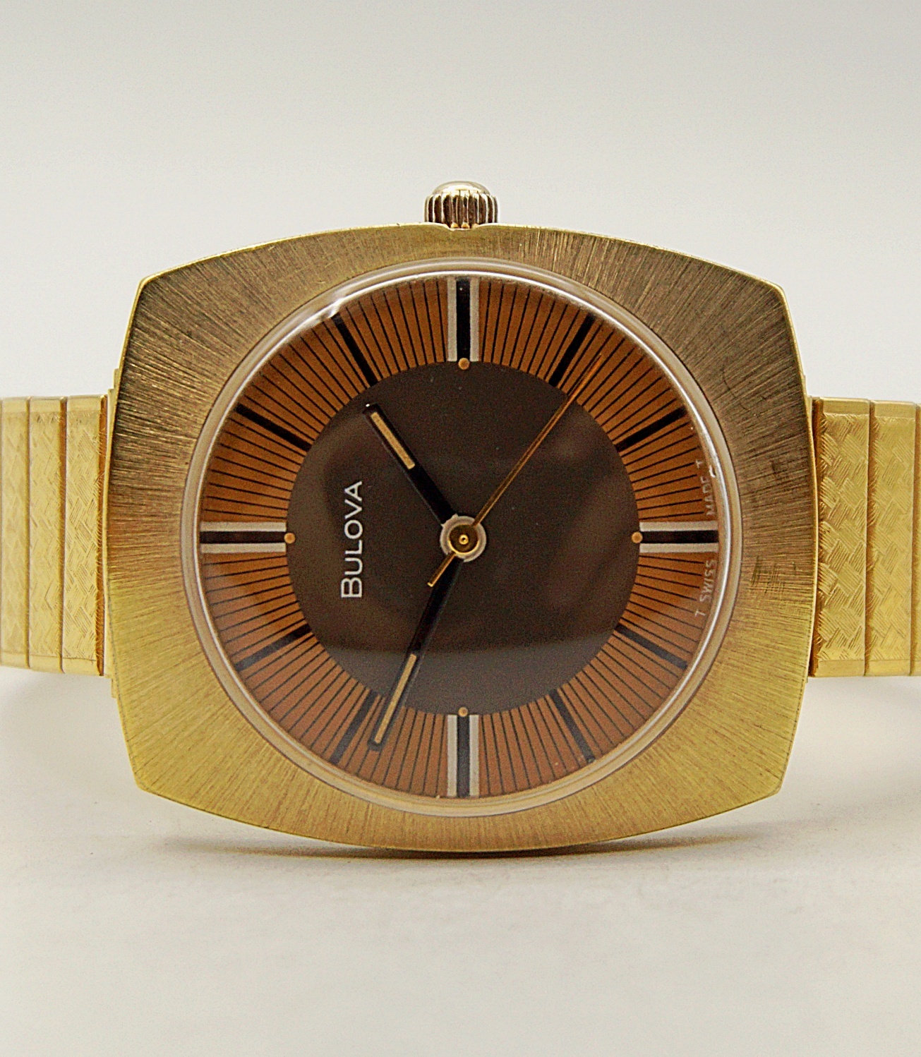 นาฬิกาเก่า BULOVA ไขลาน