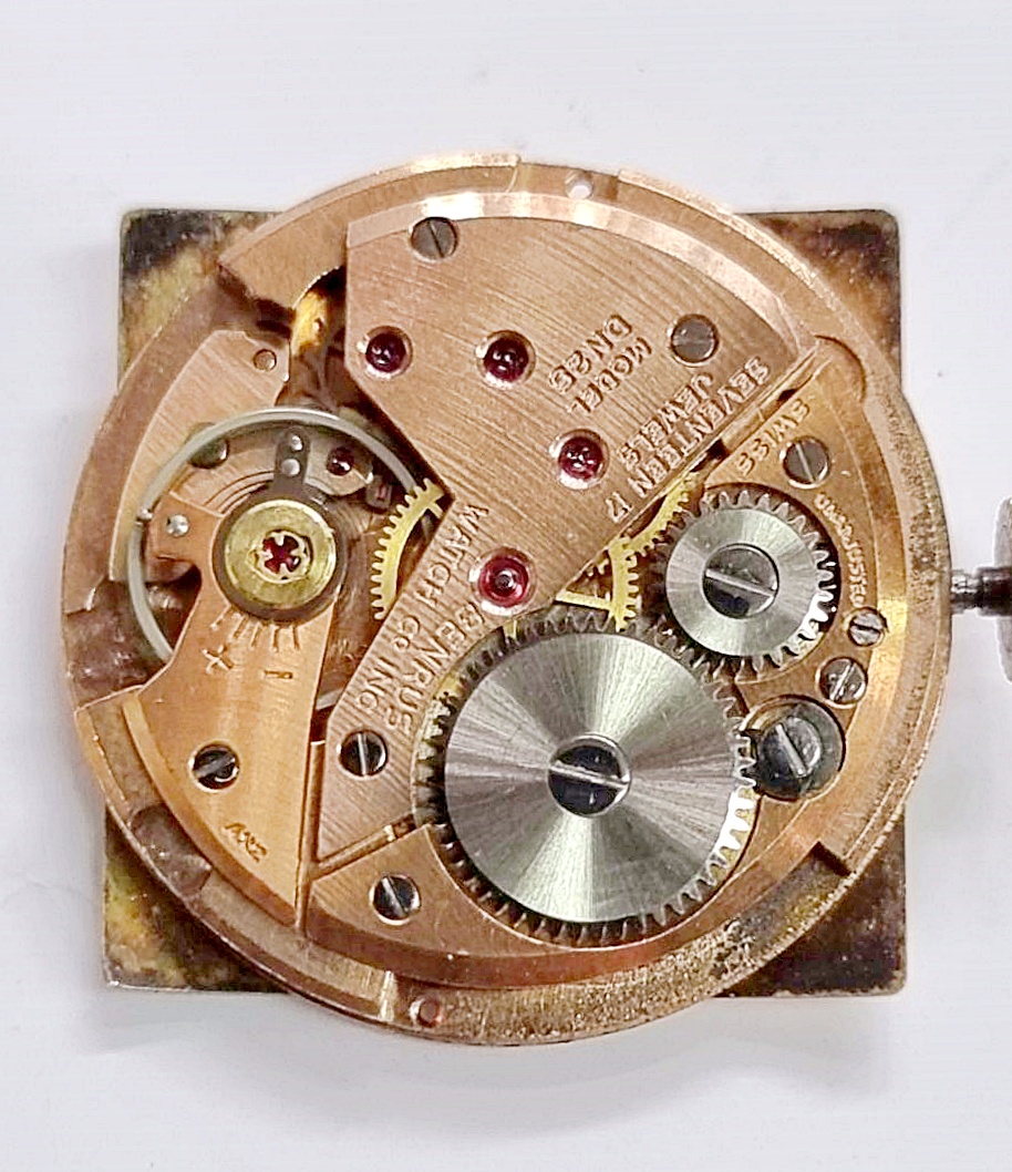 นาฬิกาเก่า BENRUS ไขลานสองเข็มครึ่ง