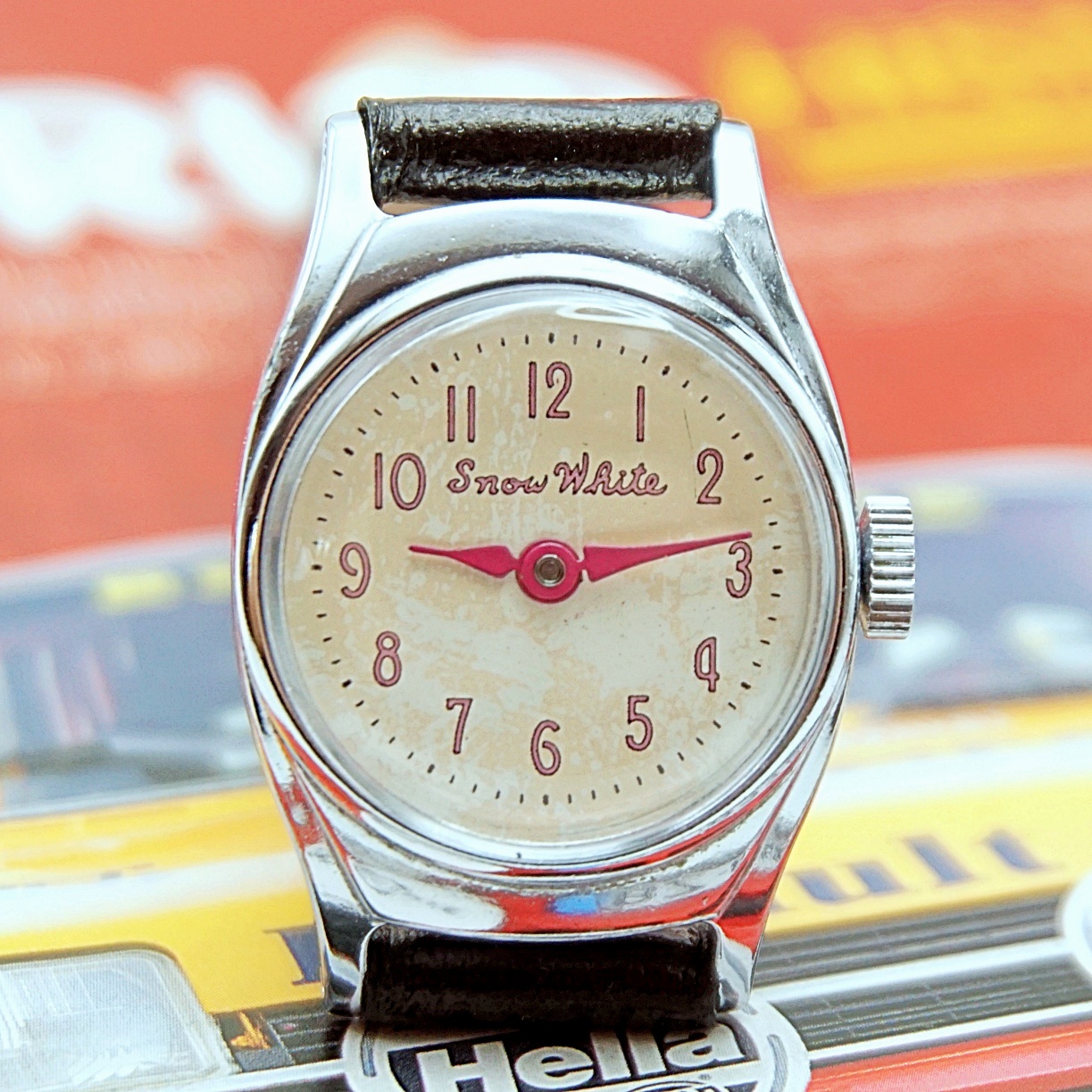 นาฬิกาเก่า TIMEX SNOW WHITE ไขลาน (นาฬิกาผู้หญิง)