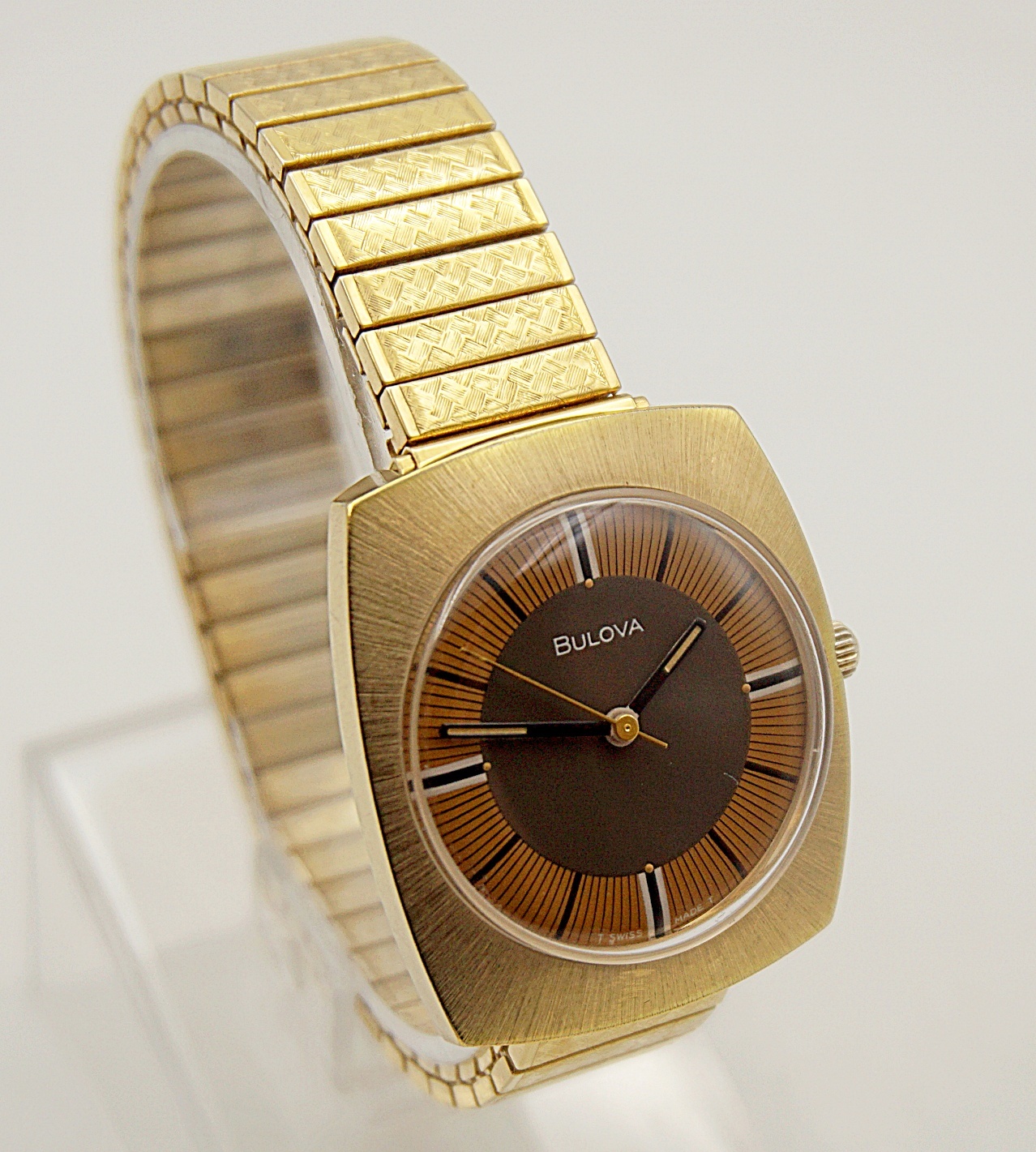 นาฬิกาเก่า BULOVA ไขลาน