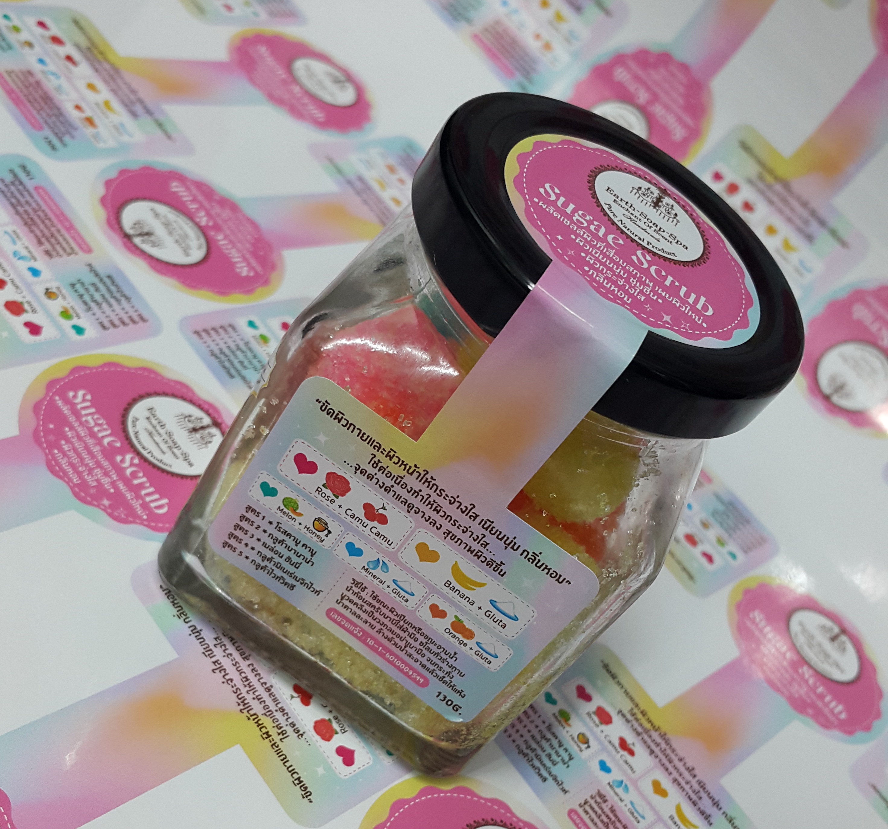 สติ๊กเกอร์พีวีซีขาวเงา