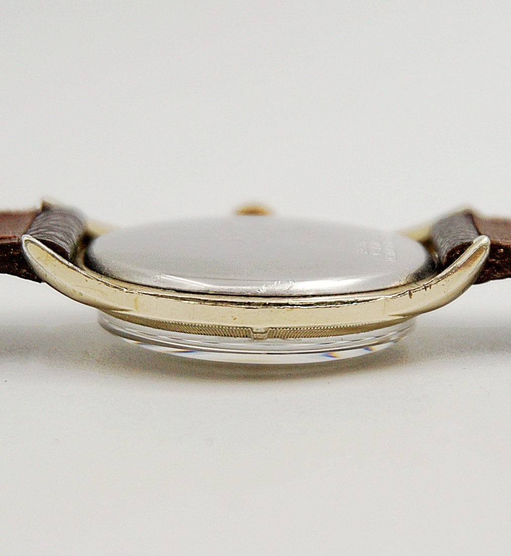 นาฬิกาเก่า BENRUS POINTER DATE ไขลาน