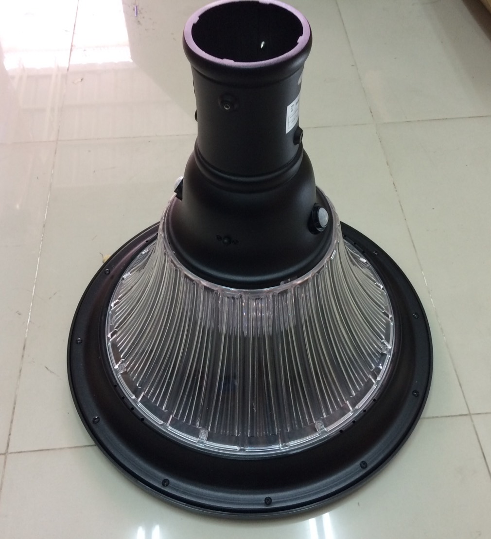 โคมไฟหัวเสาโซล่าเซลล์ 1,000 lumens (แสง ขาว)