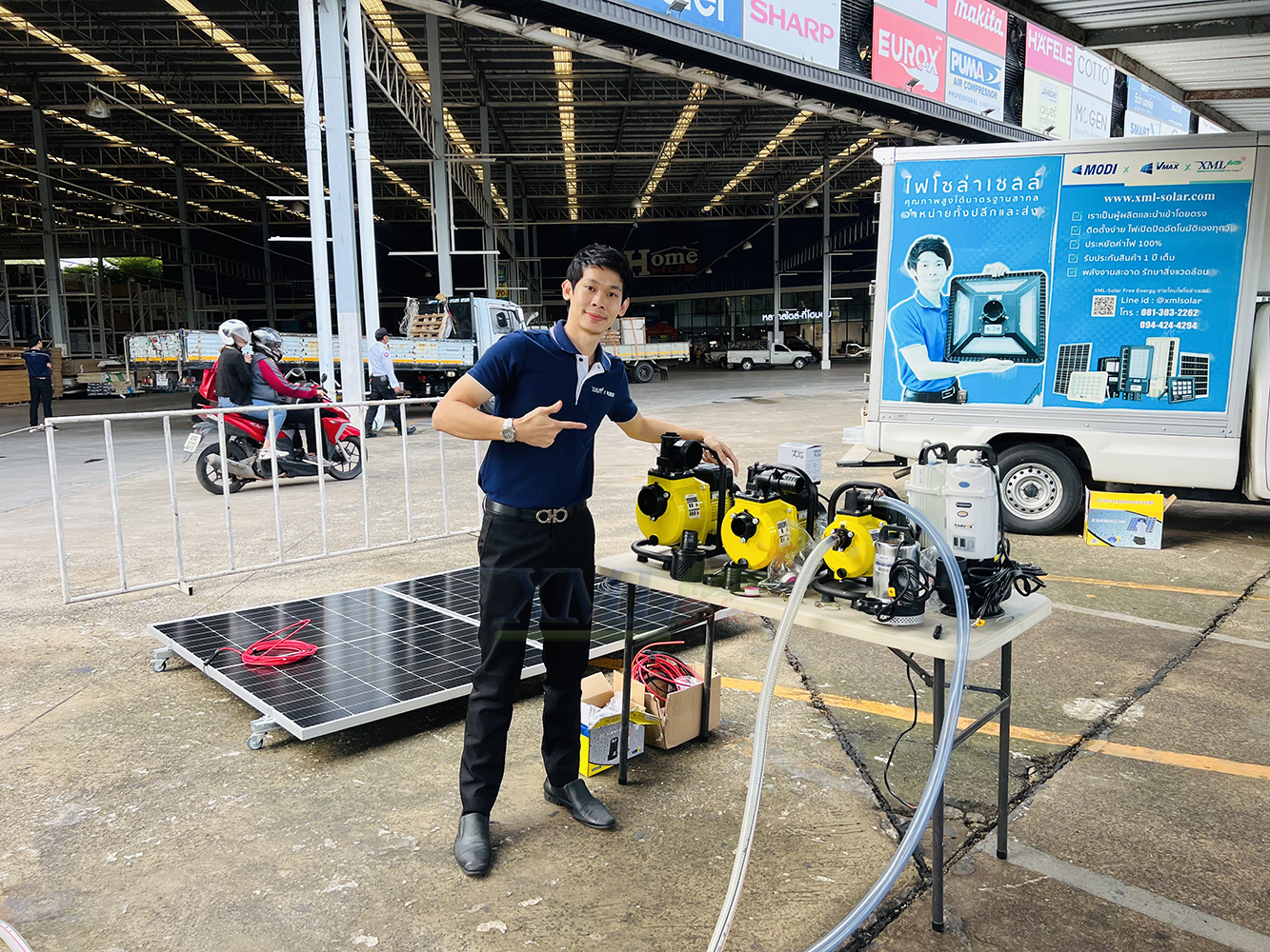 เครื่องสูบน้ำโซล่าเซลล์ (โข่งใหญ่) 400W / 48V. + เเผงโซล่าเซลล์ 580w