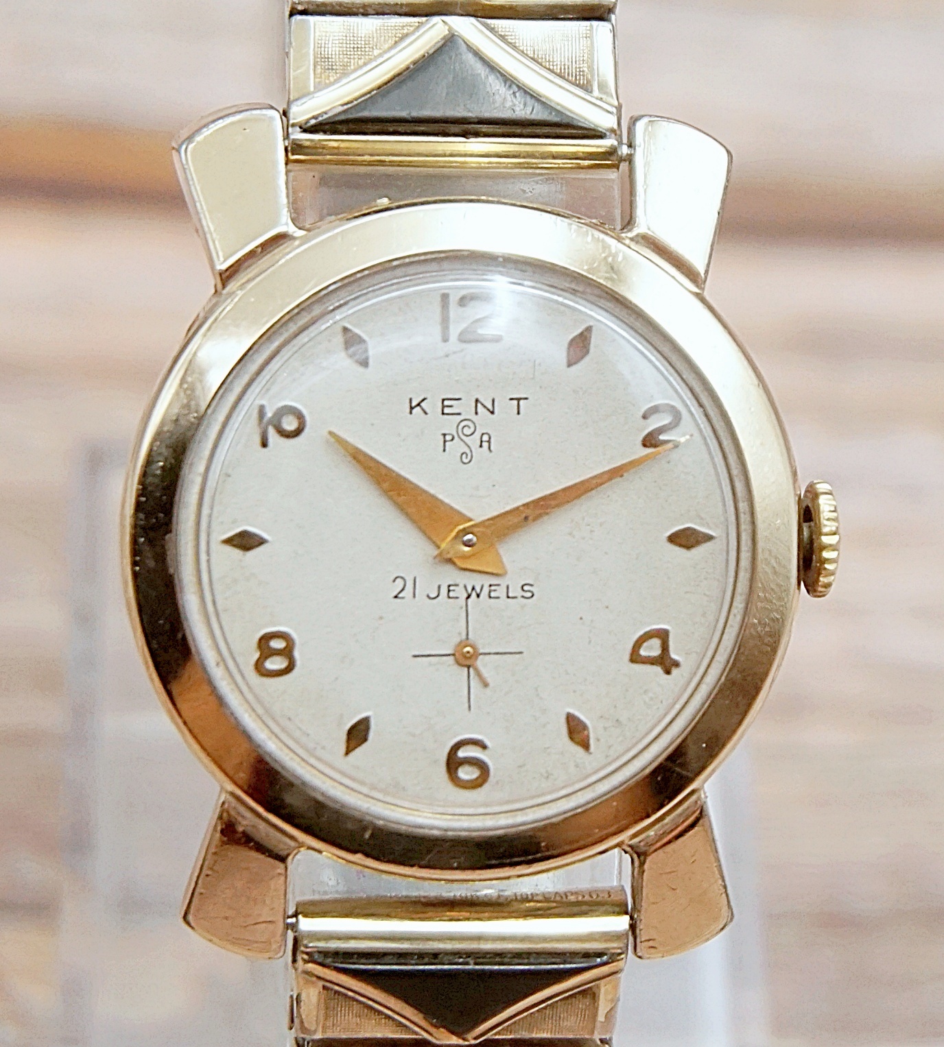 นาฬิกาเก่า KENT ไขลานสองเข็มครึ่ง