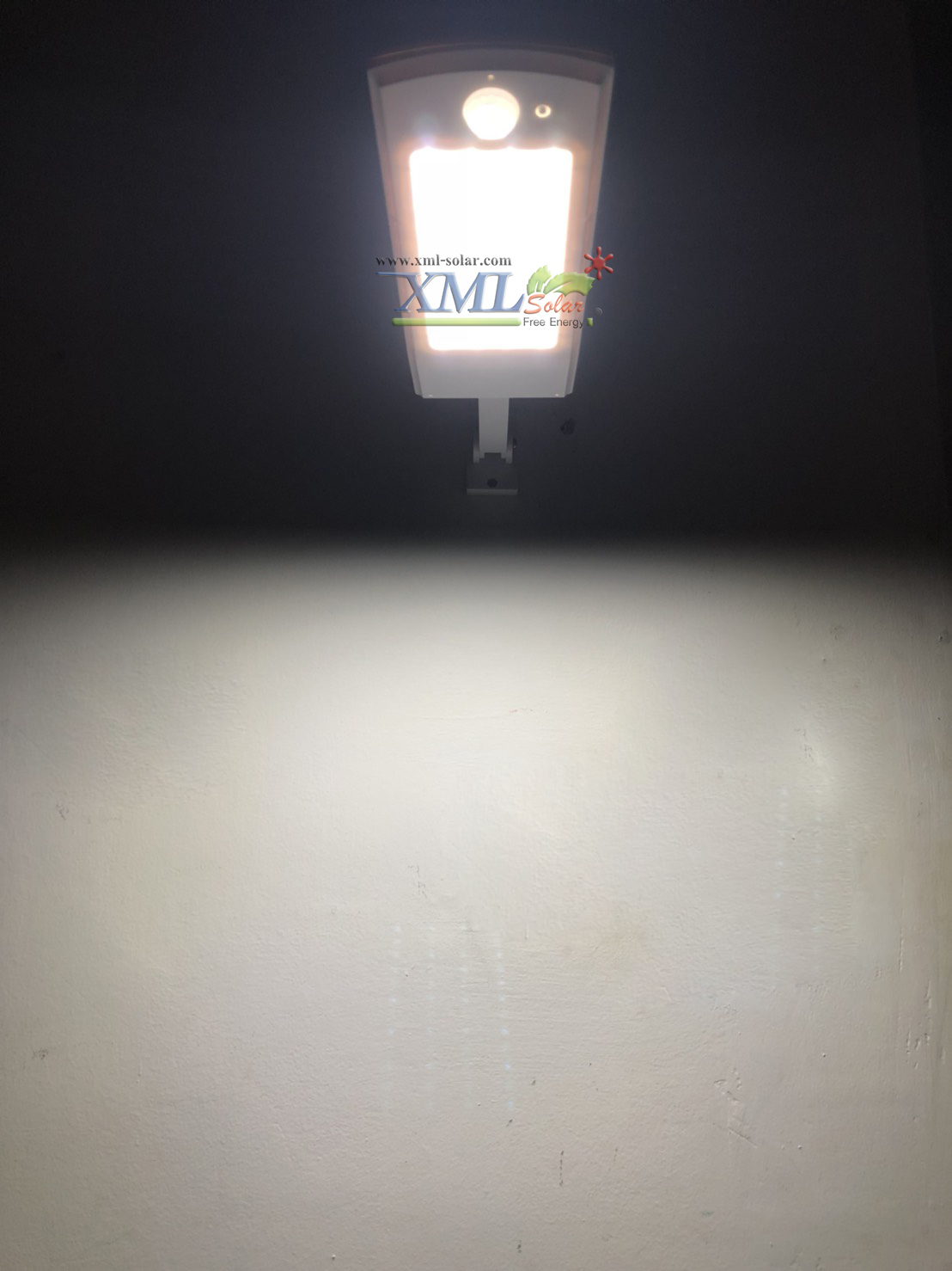 โคมไฟกิ่งโซล่าเซลล์ 48 SMD LED + Motion สีขาว (แสง ขาว)