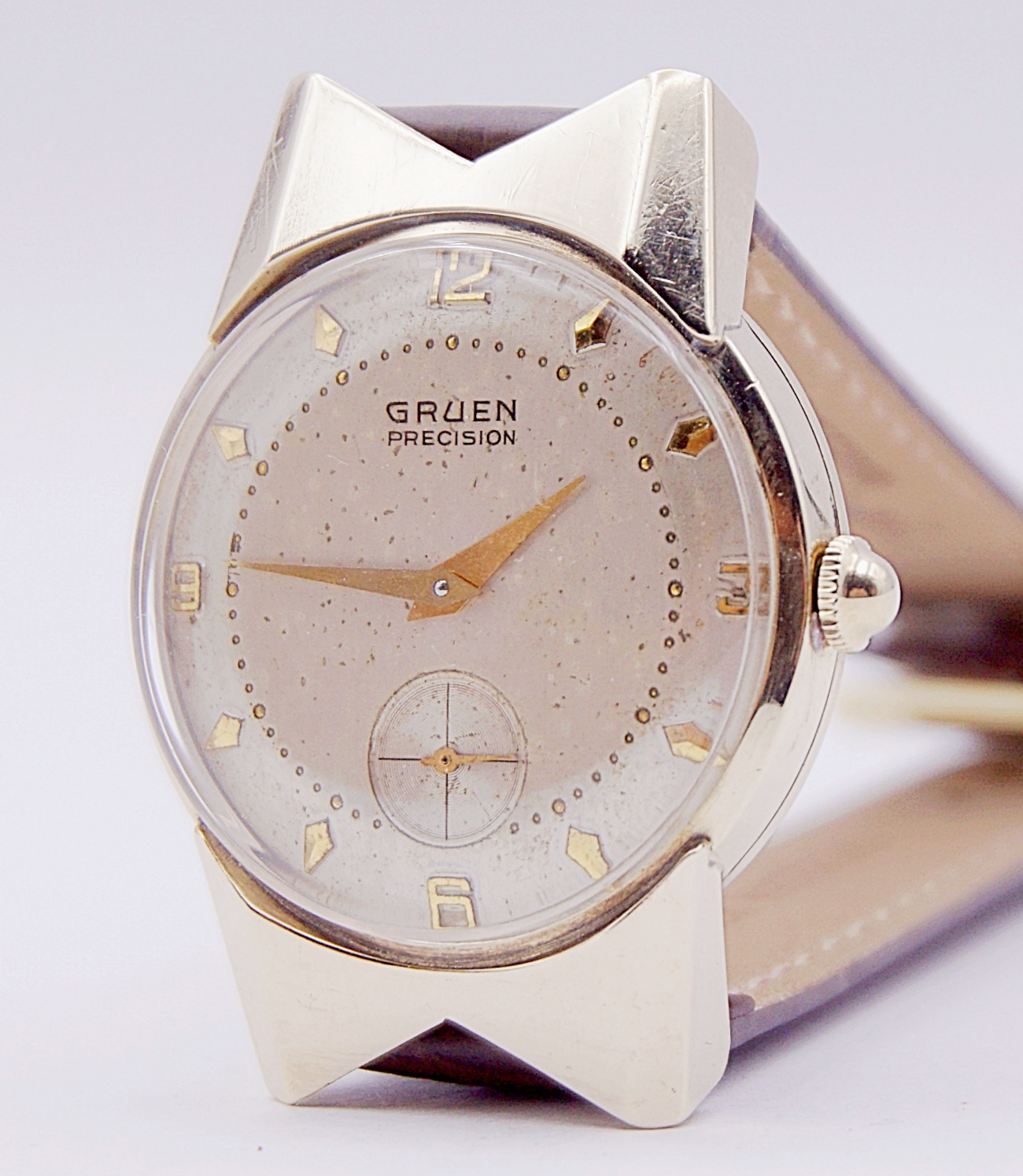 นาฬิกาเก่า GRUEN ไขลานสองเข็มครึ่ง