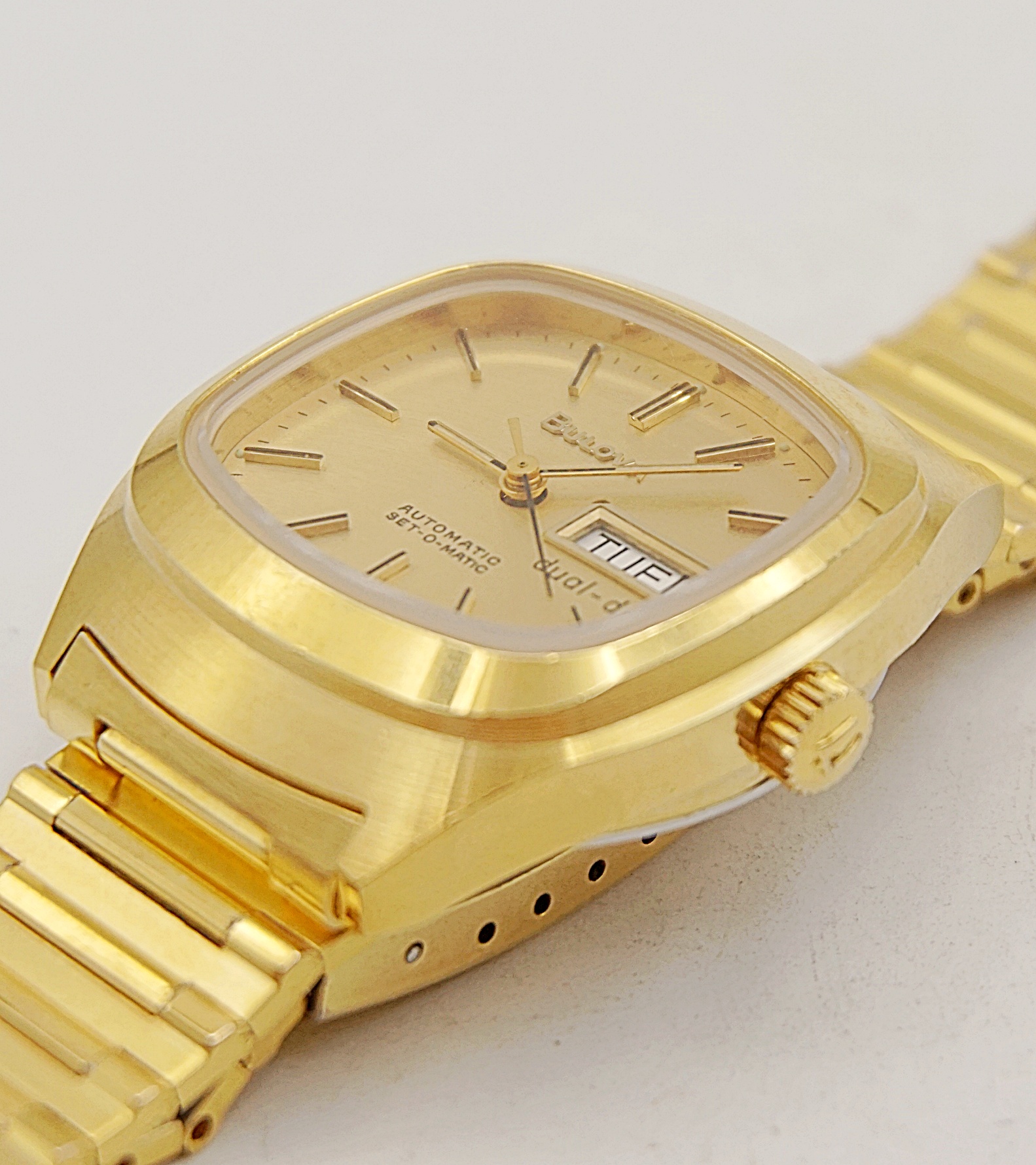 นาฬิกาเก่า BULOVA ออโตเมติก