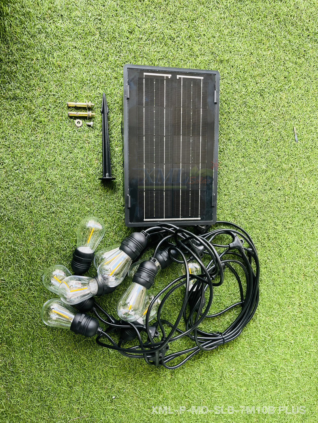 ไฟกระพริบโซล่าเซลล์ หลอดไส้ทรงรี 7/10/20 หลอด รุ่น MD-SLB (เเสง : เหลืองวอมไวท์)