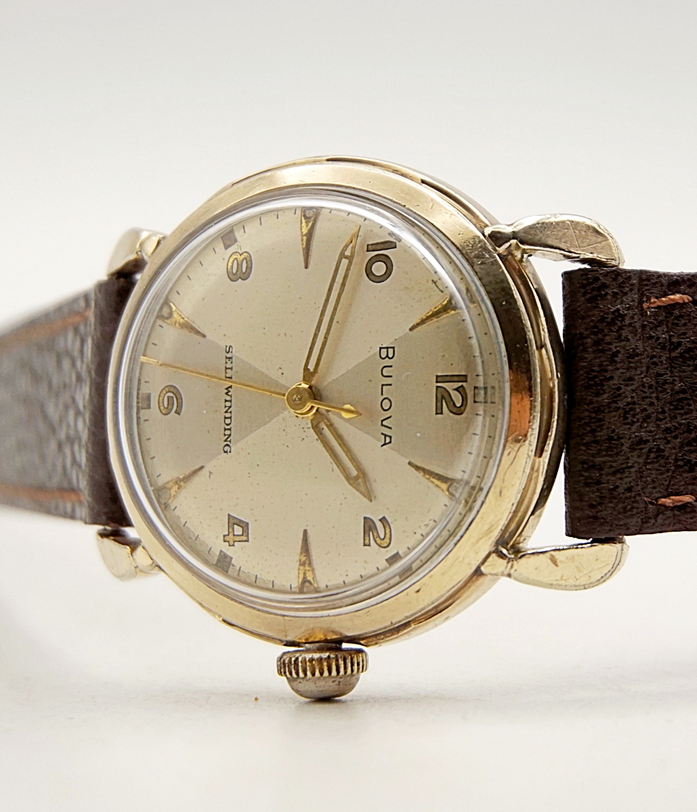 นาฬิกาเก่า BULOVA ออโตเมติก