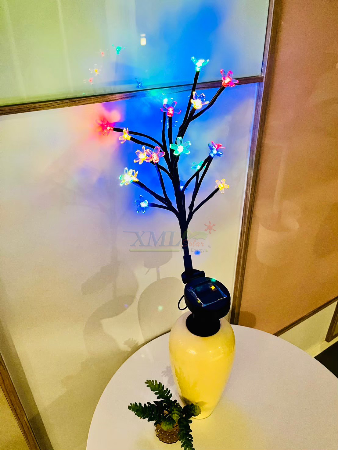 ไฟปักสนามโซล่าเซลล์ ทรงดอกไม้ 19 LED (แสง : หลากสี)