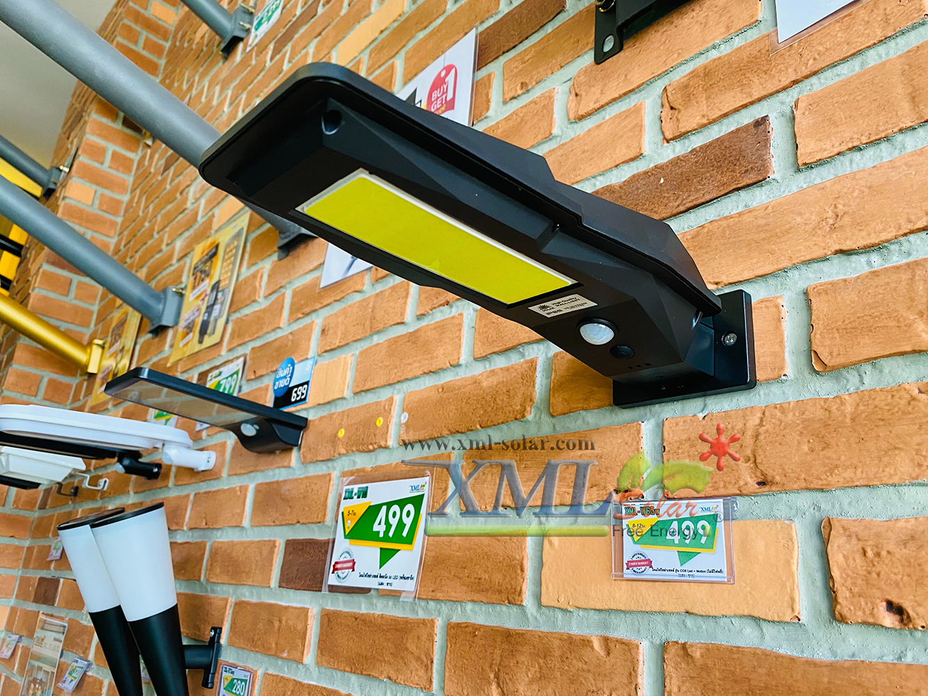 โคมไฟโซล่าเซลล์ รุ่น COB Led + Motion Sensor (ไม่มีคนผ่านไฟดับ)(แสง : ขาว)