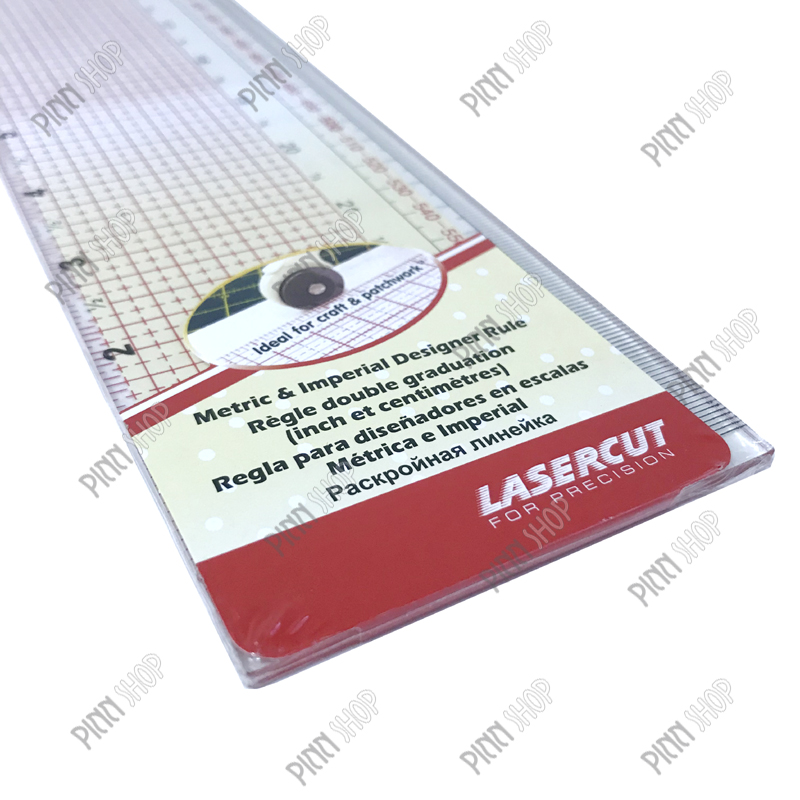 ไม้บรรทัดสำหรับงานตัดเย็บเสื้อผ้า